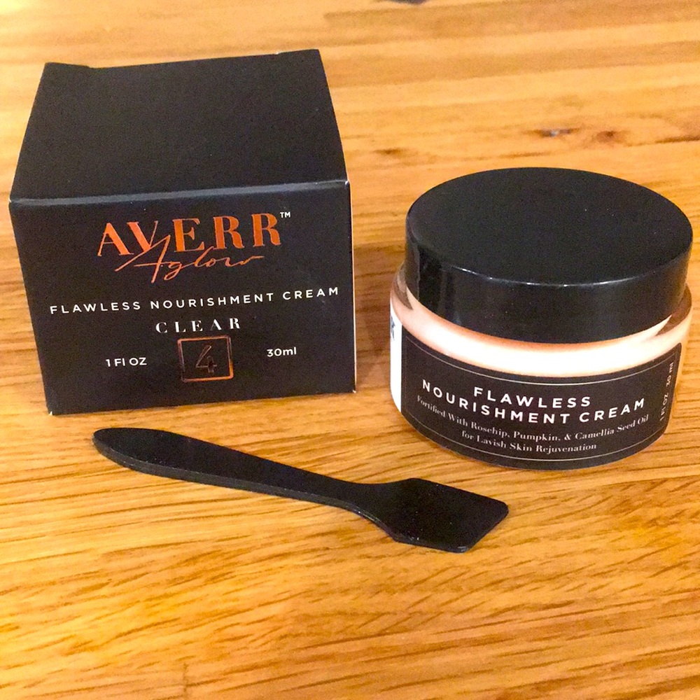 NEW Averr Aglow Flawless Nourishment Cream